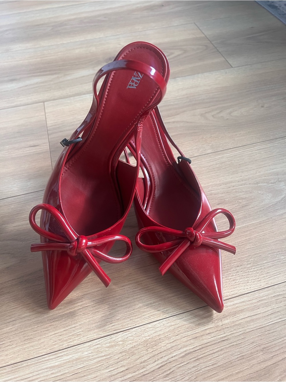 Zara Red Patent Pointed Slingback Pumps with Bow